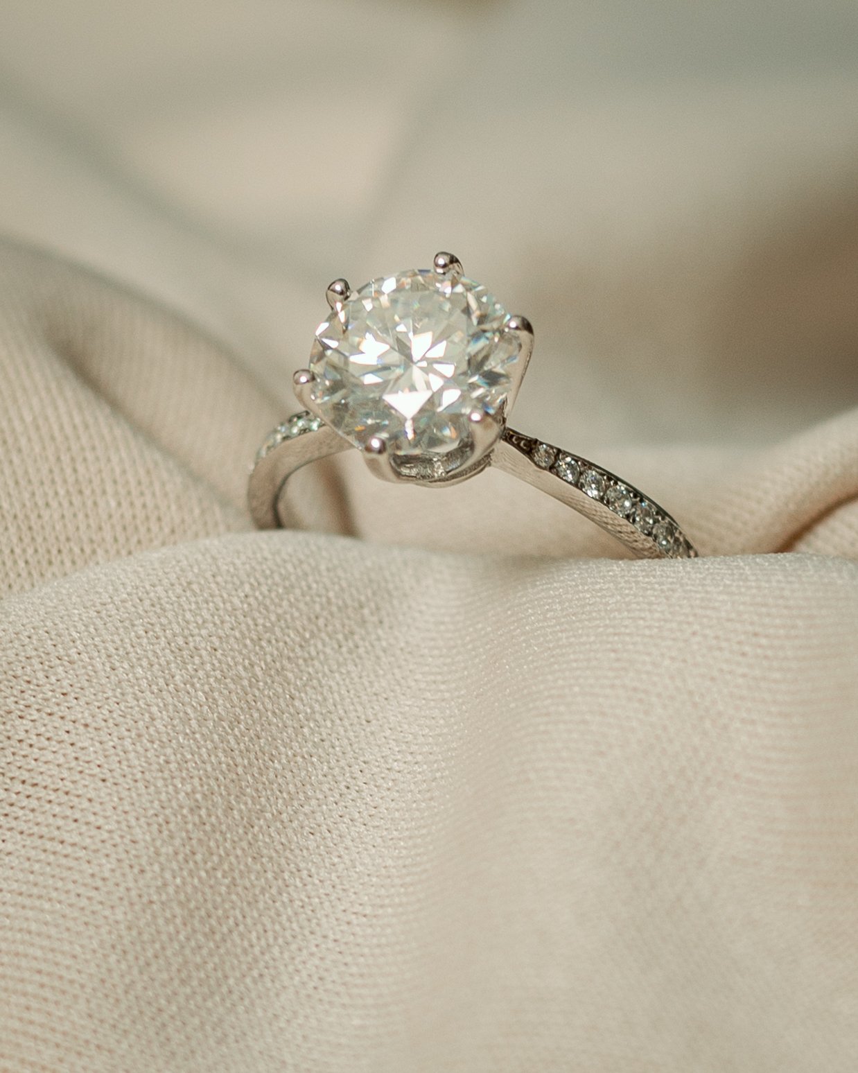 _L5A8606 Moissanite Solitaire Ring – Rhodium-Plated 925 Sterling Silver, 9 mm Stone - Image 1